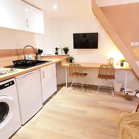 Daire Creamy Moderne Et Cosy